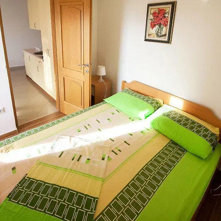 Haus Knezovic 514s Gradac (Split-Dalmatia)
